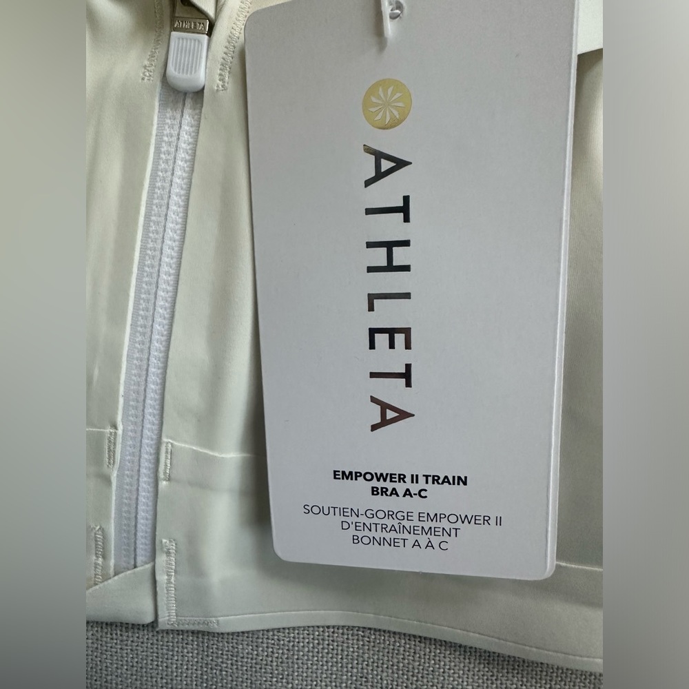Athleta Empower Train Sports Bra New A-C - Picture 3 of 10